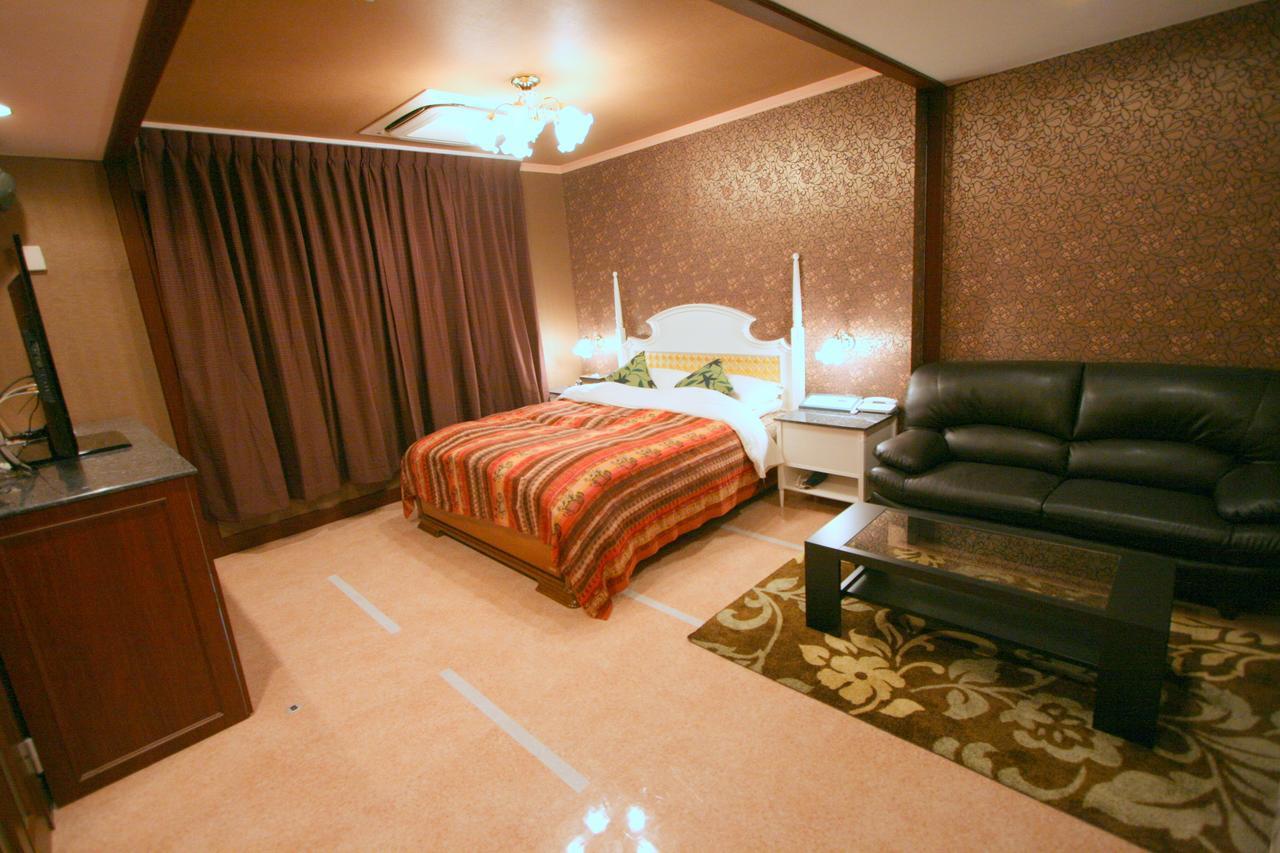 Hotel Sari Resort Takinoyashiro (Adults Only) Kato  Ngoại thất bức ảnh
